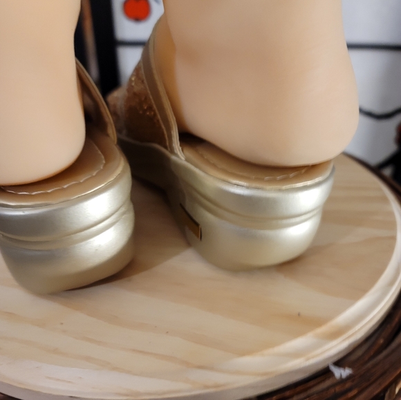 WISH LADIES GOLD LEATHER WEDGE SANDALS WITH GOLD GLITTER DESIGN/SIZE 7 - Picture 5 of 10